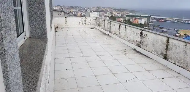 Terrassa de Edifici en venda en Burela