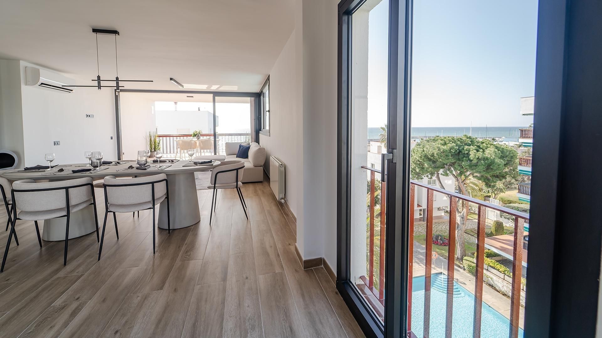 Bedroom of Flat for sale in Sant Andreu de Llavaneres  with Private garden, Terrace and Community pool