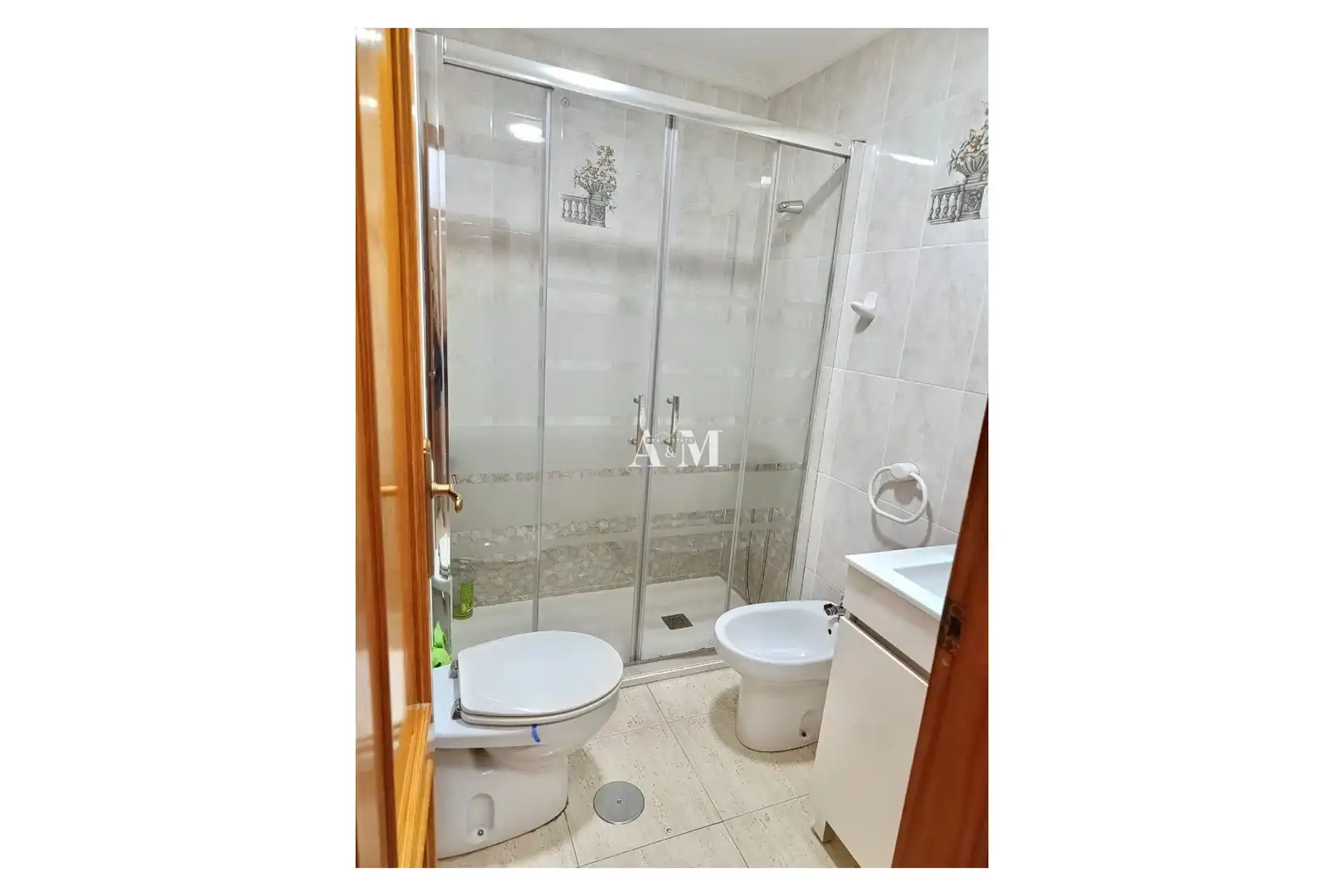 Bathroom of Study for rent in Guardamar del Segura  with Heating, Terrace and Swimming Pool