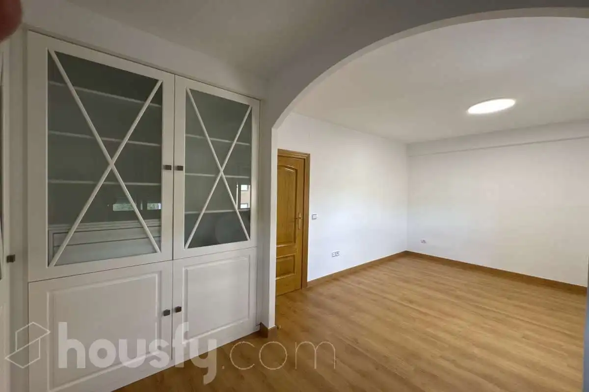 Sala de estar de Piso de alquiler en Alcalá de Henares con Aire acondicionado, Calefacción y Parquet