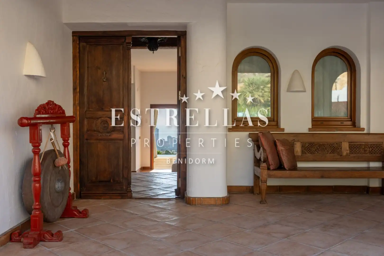 Villa mit Pool zum Verkauf in Golf Bahía, imagen 4