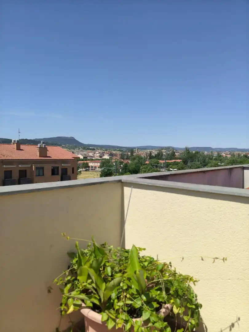 Terraza de Dúplex en venta en Vilanova del Camí con Aire acondicionado, Calefacción y Terraza