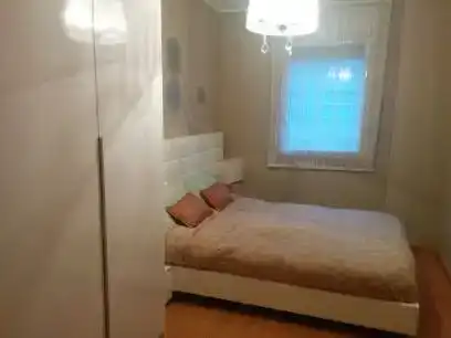 Bedroom of Flat for share in Vila-seca  with Parquet flooring, Furnished and Balcony