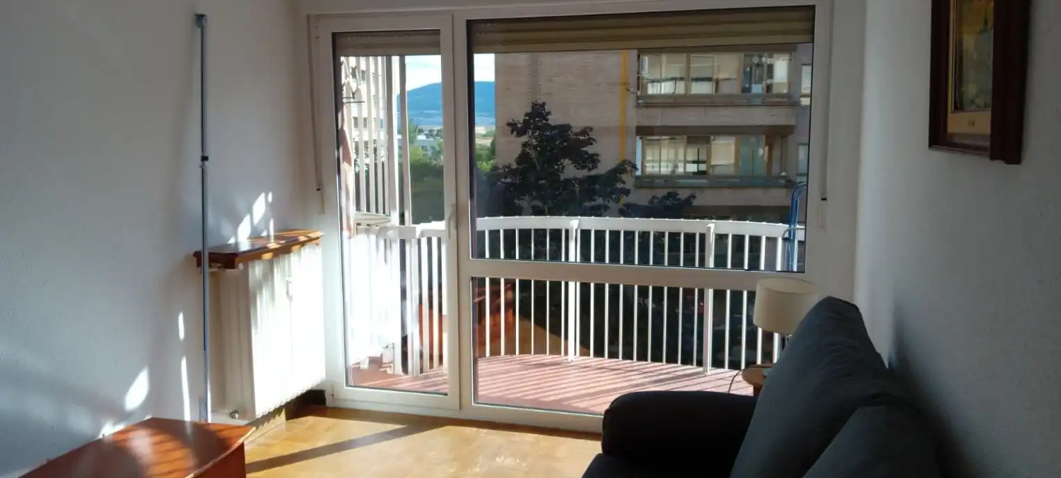 Appartement avec terrasse à louer à Calle Pedro I 6