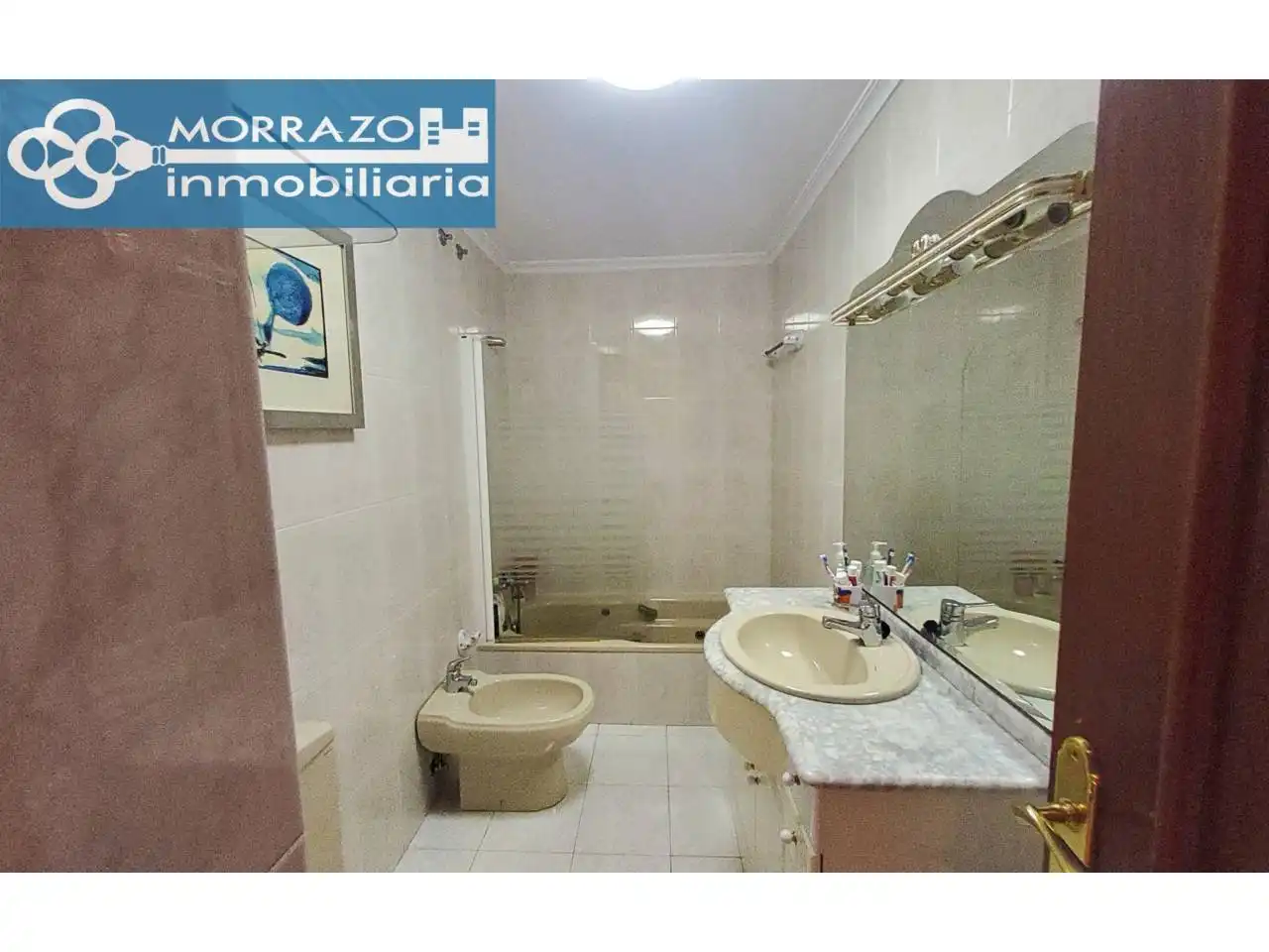 Bathroom of Flat for sale in Bueu  with Heating and Storage room