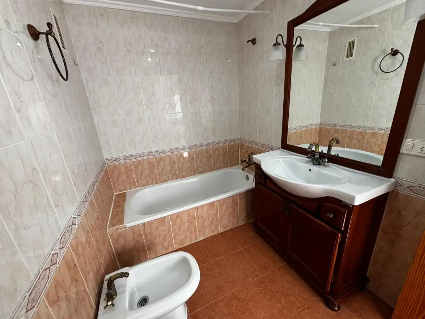 Bathroom of Flat for sale in Chilches / Xilxes  with Terrace and Balcony