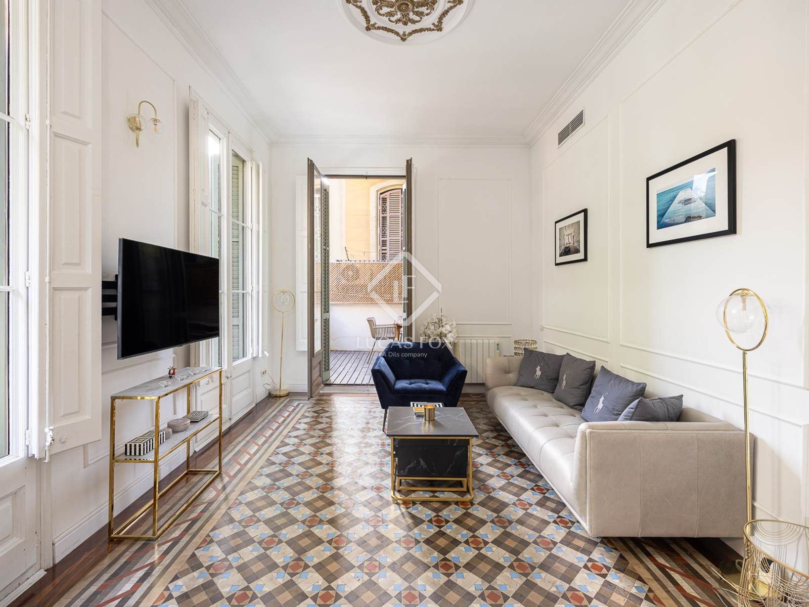 Sala d'estar de Pis en venda en  Barcelona Capital amb Aire condicionat, Terrassa i Moblat