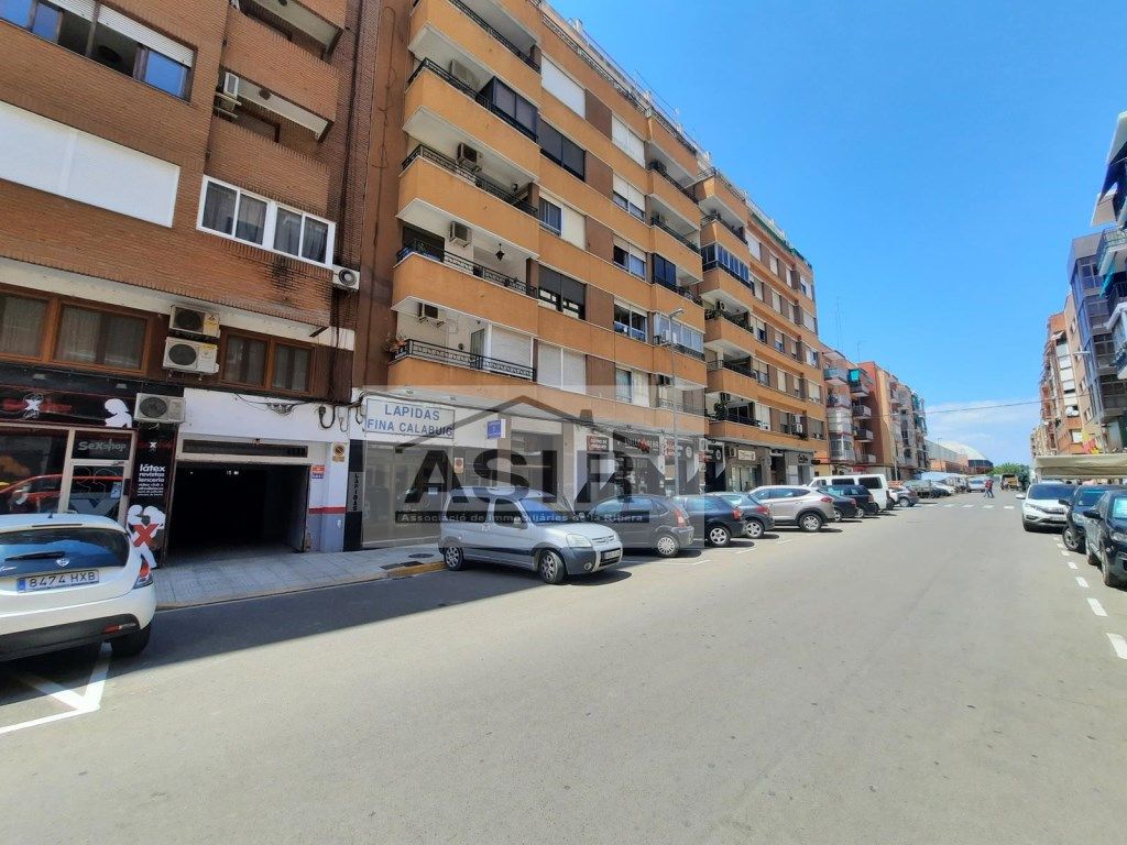 Garage to rent in Pere Morell - Alborxí