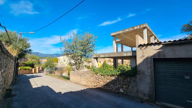 Terreno en Venta en Carrer del Nord, 10, 17750, Capmany, Girona en Capmany