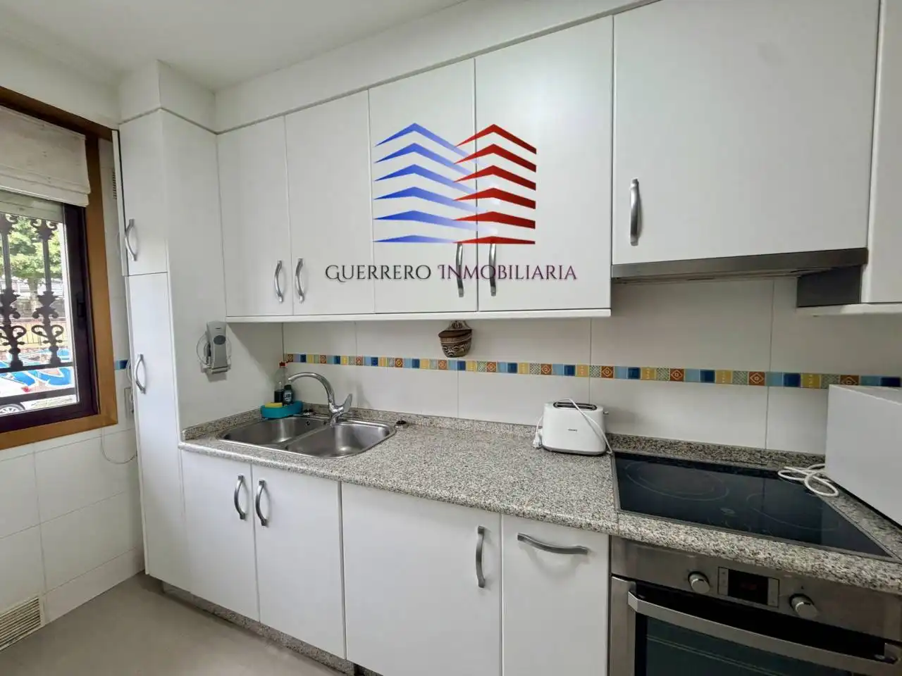 Cocina de Apartamento de alquiler en Barbadás con Calefacción, Trastero y Amueblado
