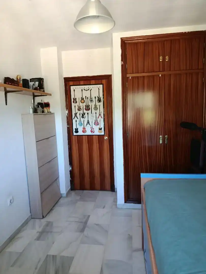 Dormitori de Casa adosada en venda en Puerto Real amb Aire condicionat i Balcó
