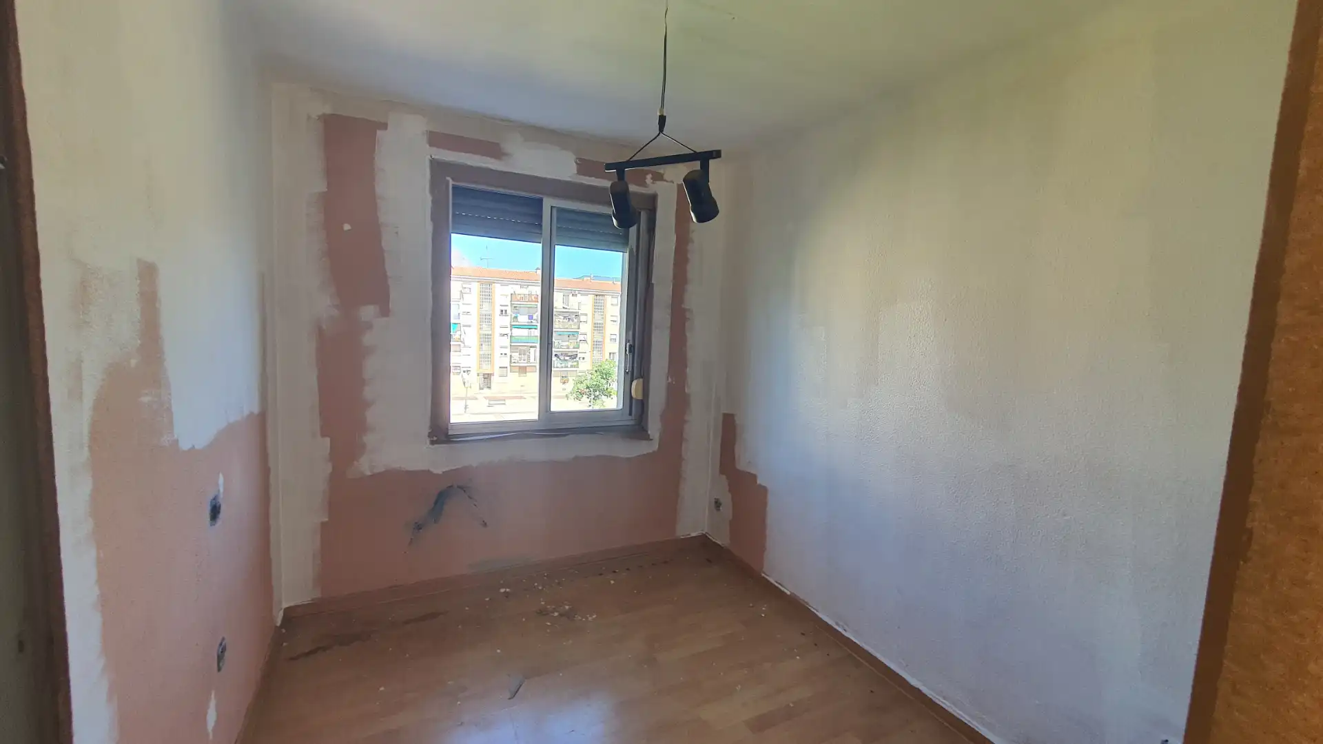 Dormitori de Pis en venda en Sant Celoni amb Calefacció i Balcó
