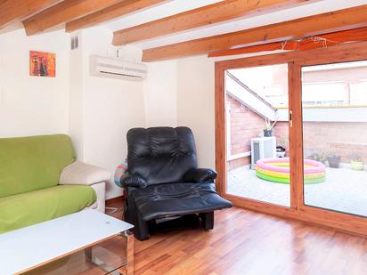 Living room of Single-family semi-detached for sale in Cornellà de Llobregat  with Air Conditioner and Terrace