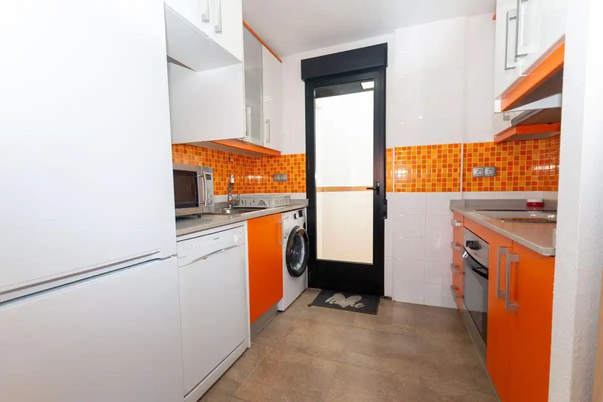Cocina de Apartamento en venta en Torrevieja con Terraza y Balcón