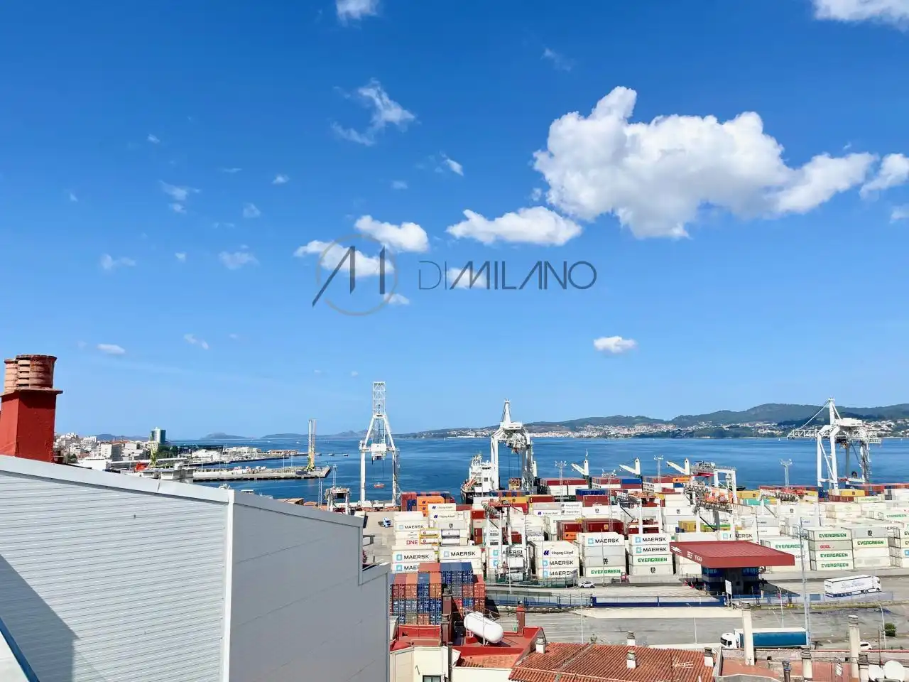 Ático en venta en Vigo  con Calefacción