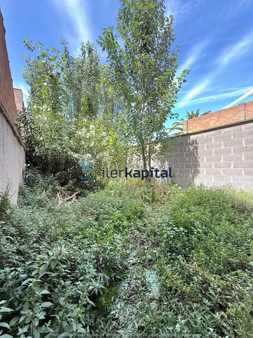 Casa o xalet en venda en Belianes amb Jardí privat, Traster i Moblat