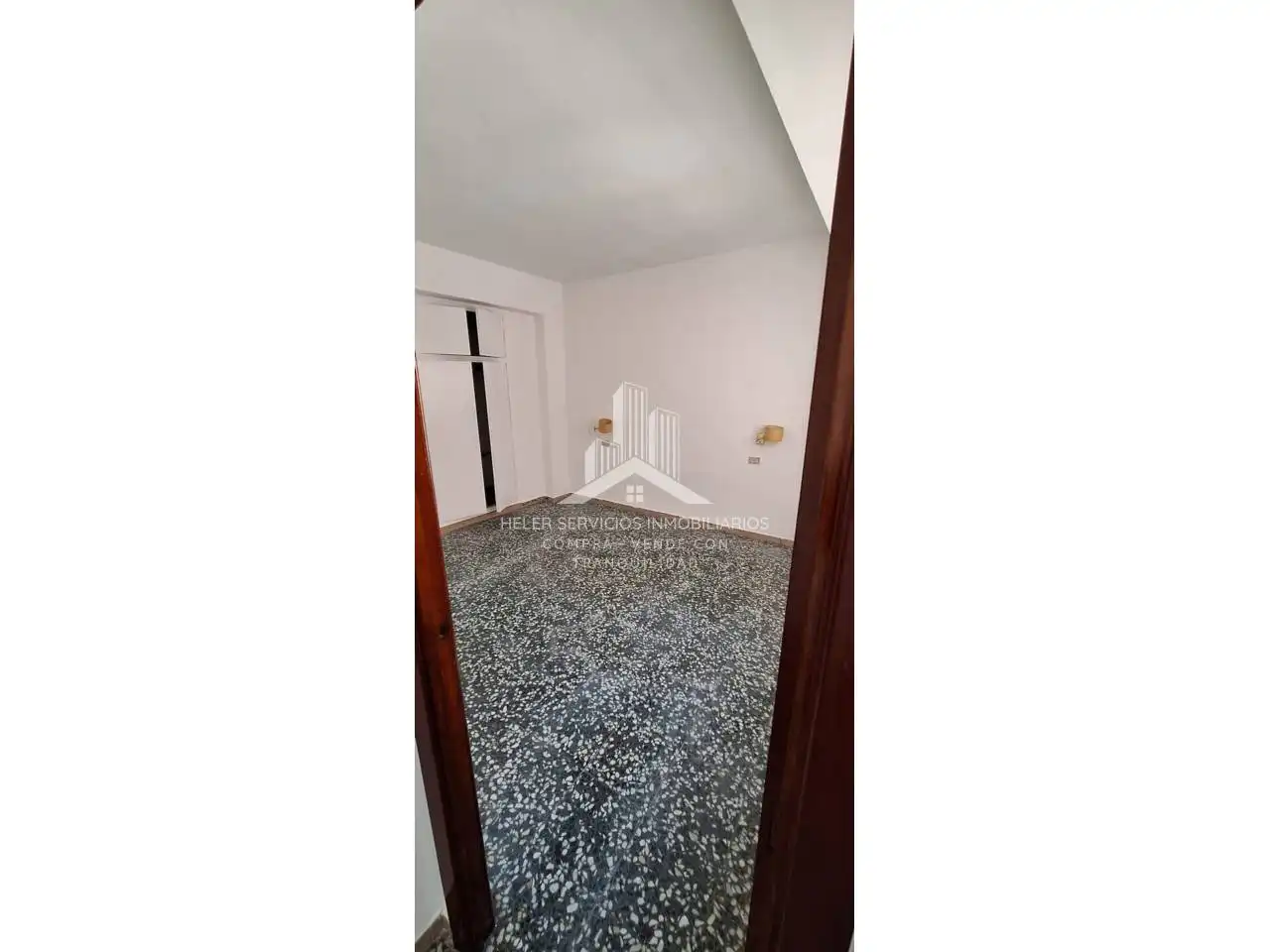 Wohnungen zum Verkauf in Avenida Cedre, Piscinas