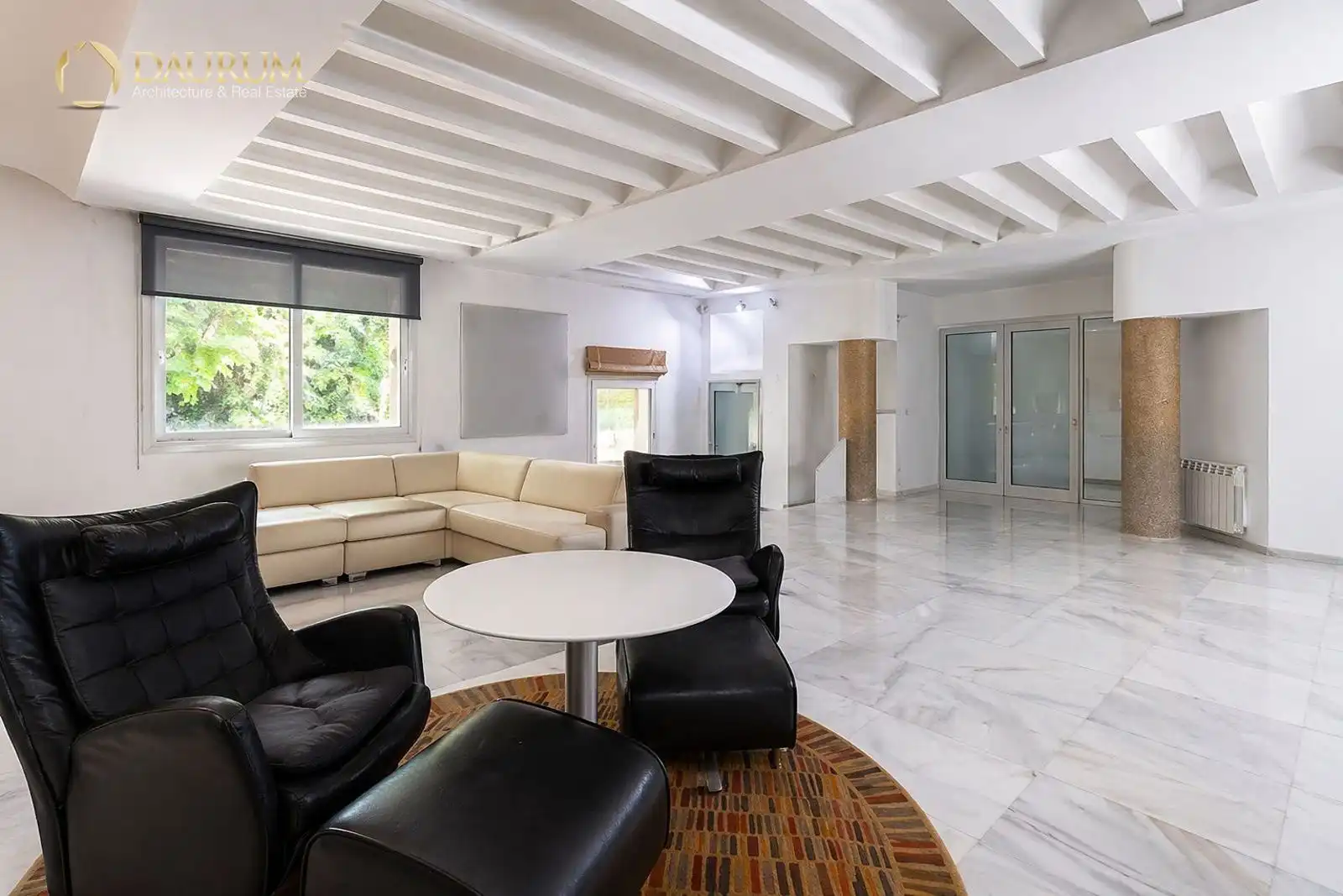 Sala d'estar de Casa o xalet en venda en Sevilla amb Aire condicionat, Calefacció i Terrassa