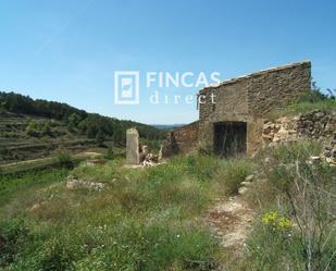 Country house for sale in Caseres