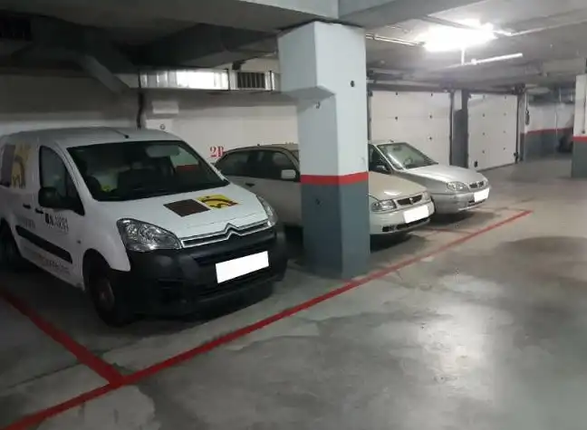 Parcheggio in vendita a C/ Juli Galve Brusson, imagen 3