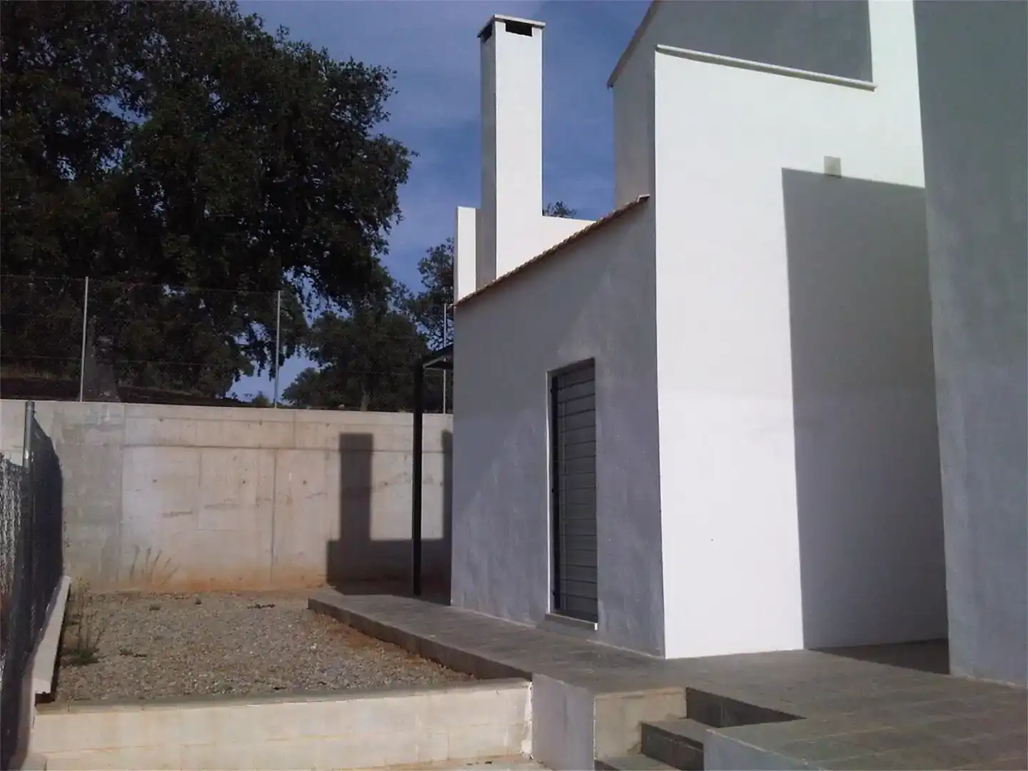 Vista exterior de Pis en venda en San Nicolás del Puerto, Sevilla