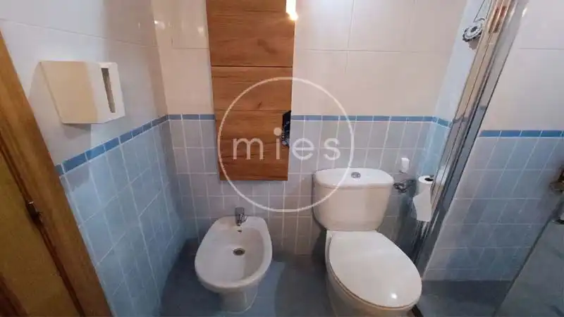 Bathroom of Flat for sale in Aldaia  with Air Conditioner, Heating and Terrace