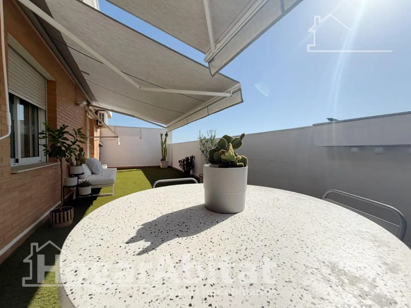 Terrace of Attic for sale in Chiva  with Air Conditioner and Terrace