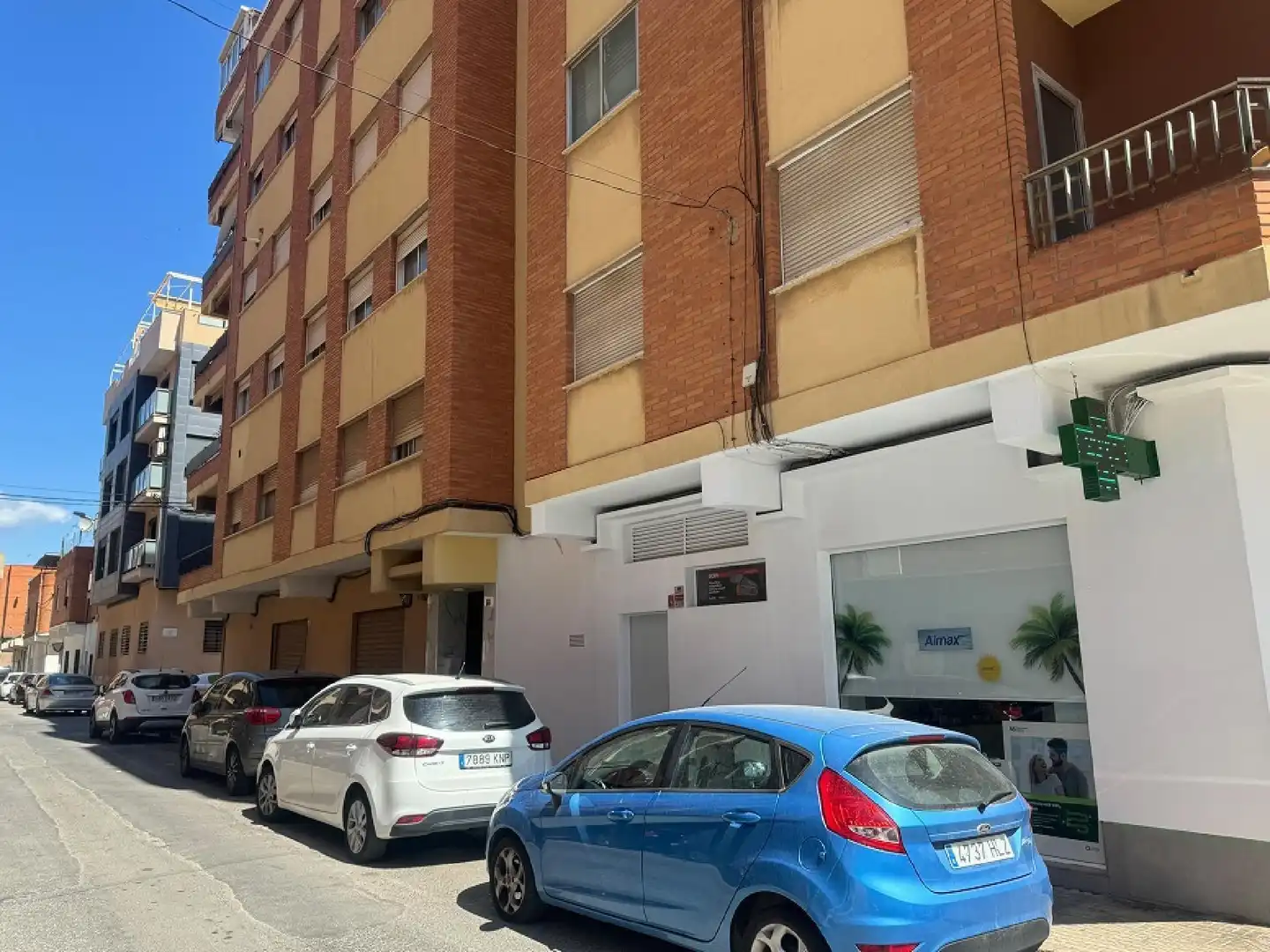 Piso en venta en Avenida de Abril - 9 de Octubre