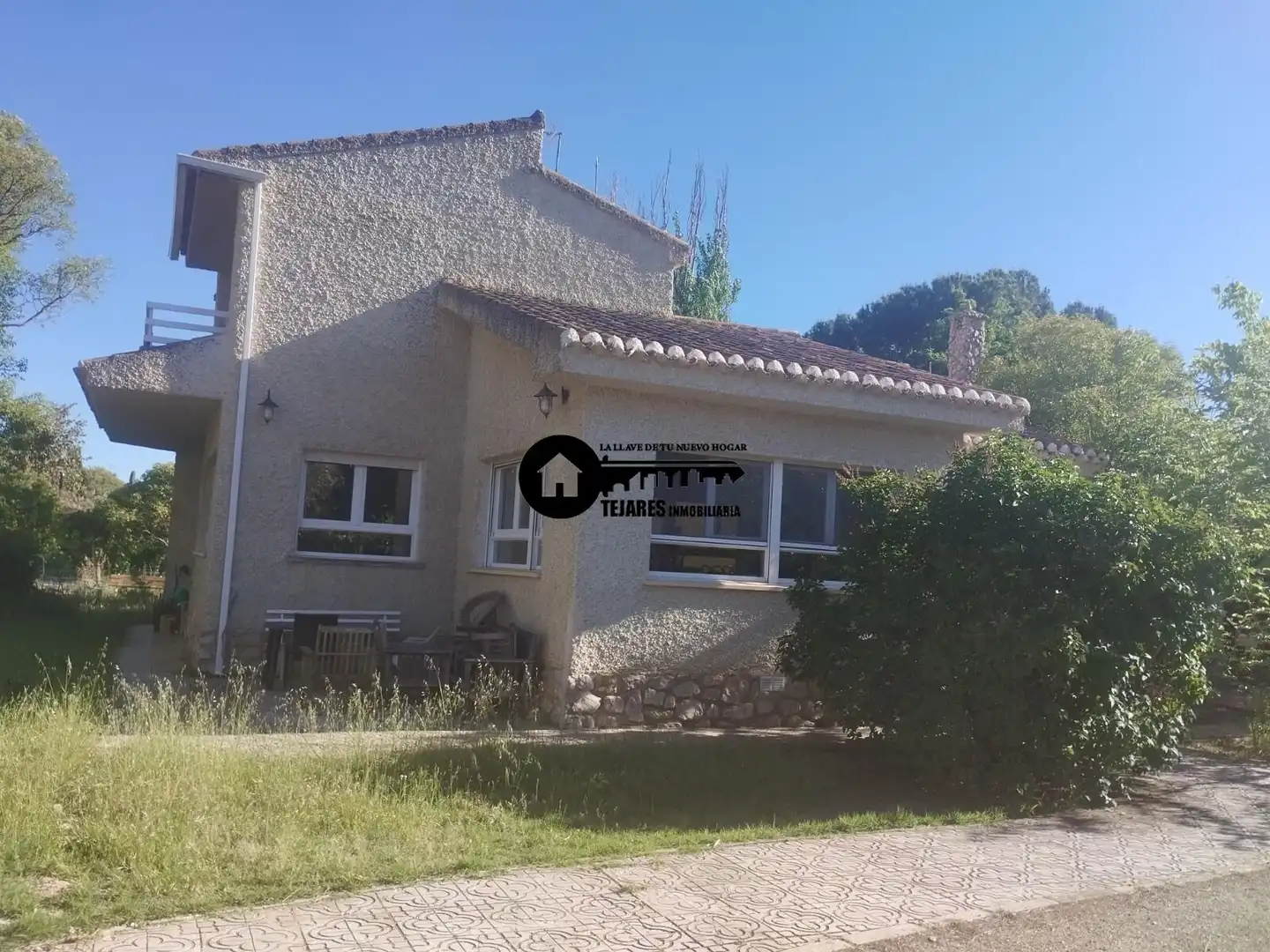 Villa con piscina in vendita a Pedanías - Extrarradio