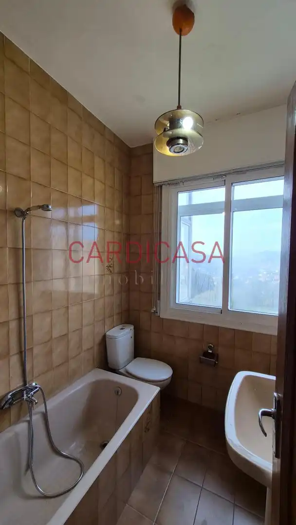 Baño de Casa o chalet en venta en Vigo  con Calefacción, Trastero y Amueblado