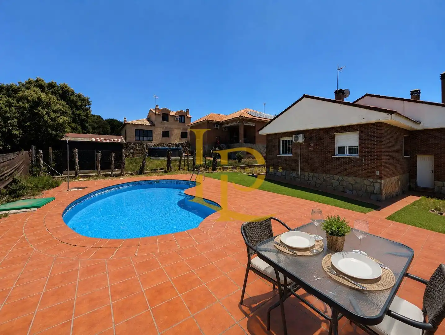 Jardí de Casa o xalet en venda en Galápagos amb Calefacció, Jardí privat i Terrassa