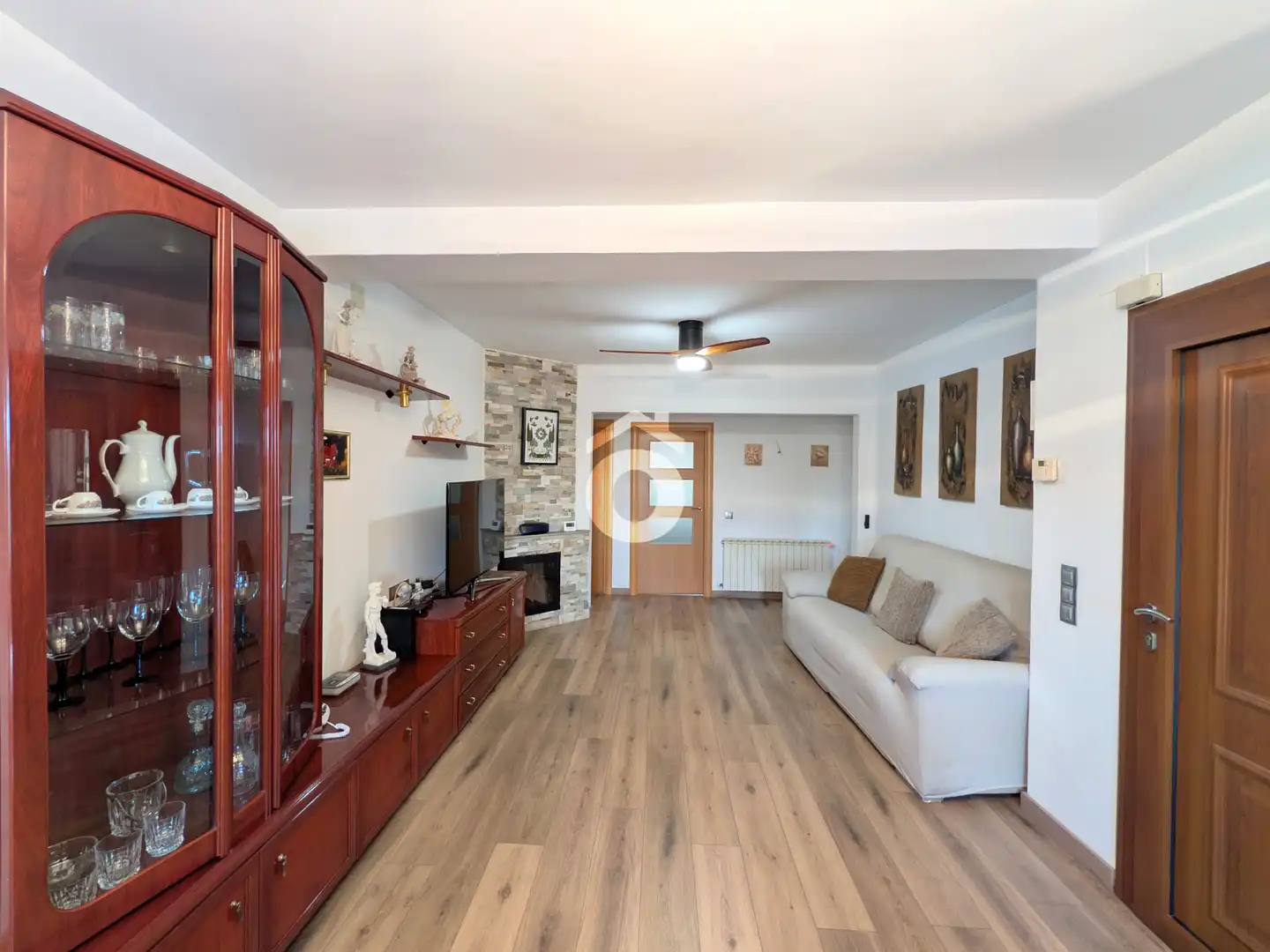 Sala de estar de Casa o chalet en venta en Esparreguera con Aire acondicionado, Calefacción y Parquet