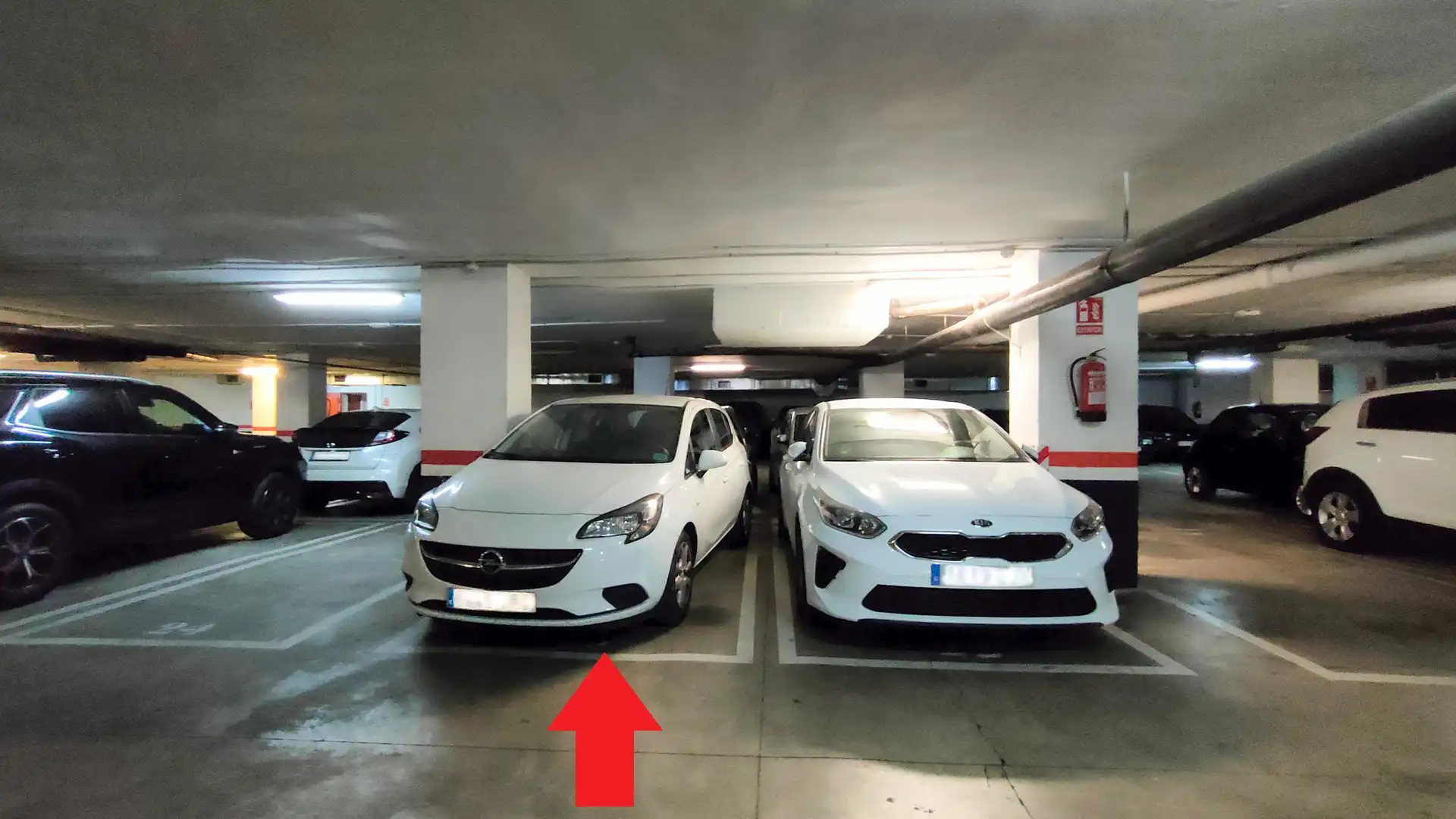 Einzelparkplatz zum Verkauf in Carrer de Felip II, imagen 2