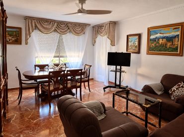 Wohnung mit Garten zur Miete in Cardenal Parrado 7