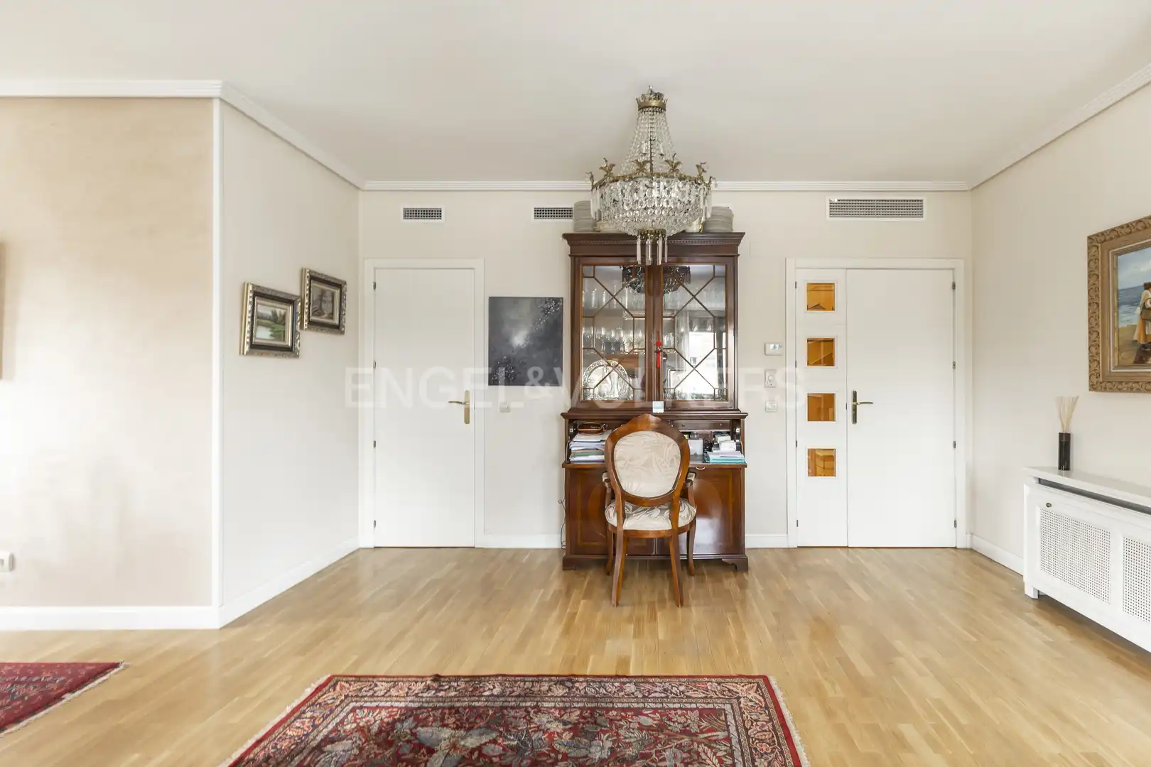 Esszimmer von Maisonette zur Miete in La Moraleja mit Klimaanlage, Heizung und Privatgarten
