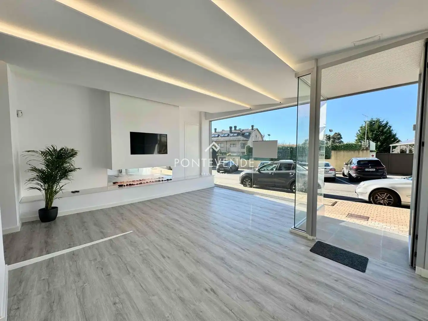 Local comercial en venta en OURENSE