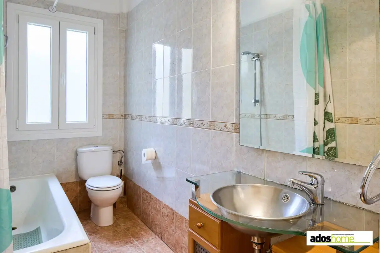 Baño de Piso en venta en Zarautz con Balcón