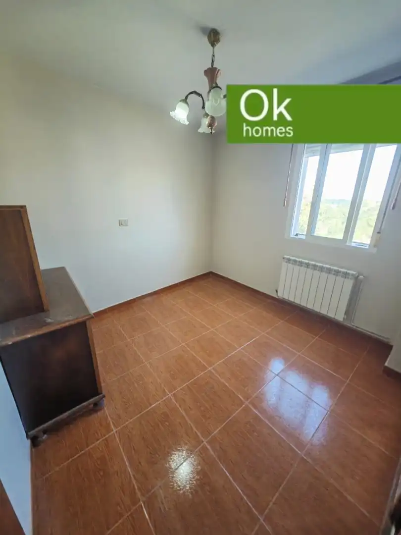Habitación de Casa o chalet en venta en Friol con Calefacción, Jardín privado y Trastero