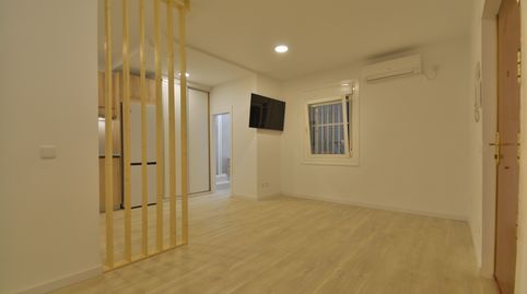 Foto 2 de Estudio de alquiler en Avenida de la Ciudad de Barcelona, 9, Pacífico, Madrid Capital