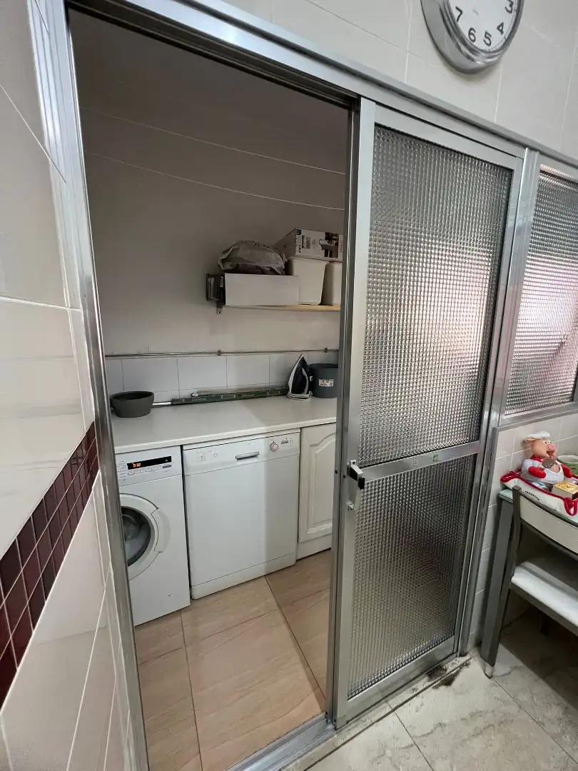 Cuina de Pis en venda en Sevilla amb Moblat