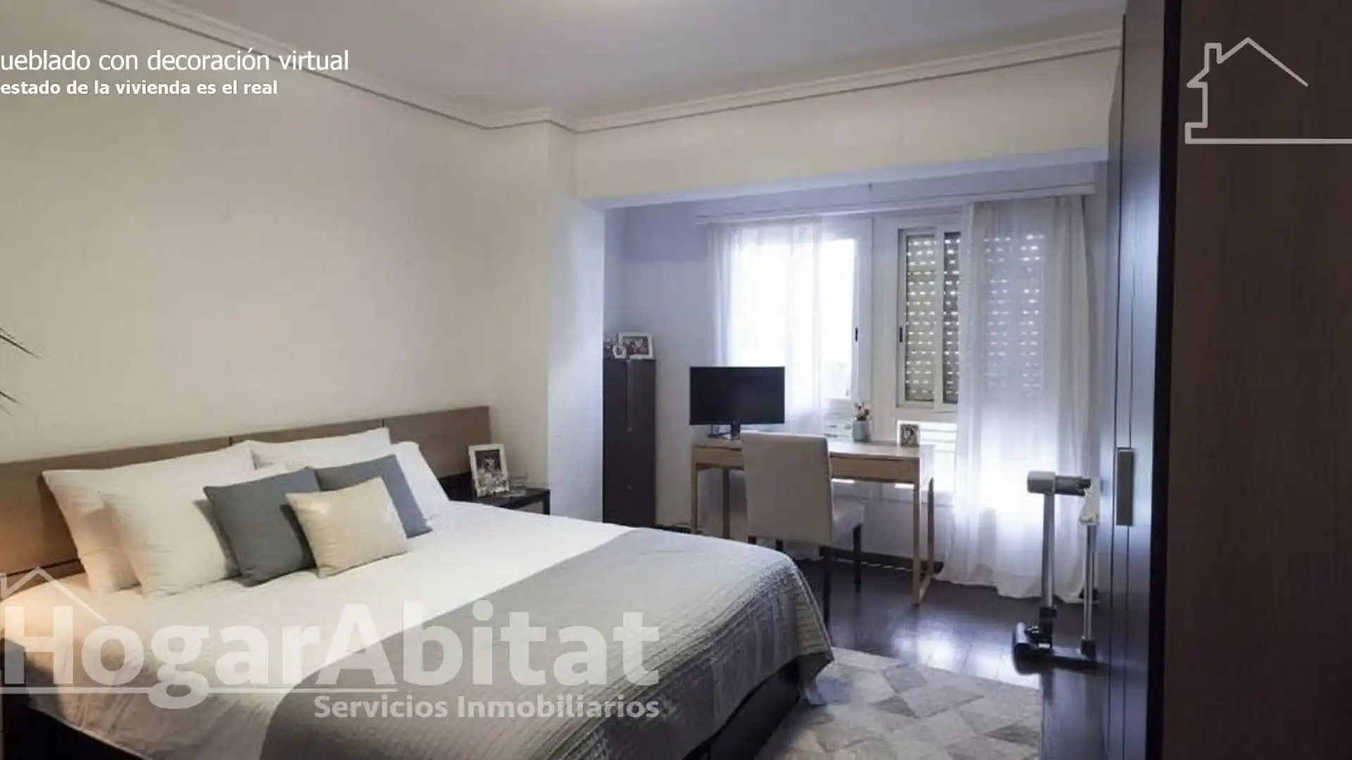 Habitación de Piso en venta en Castellón de la Plana / Castelló de la Plana con Aire acondicionado y Amueblado