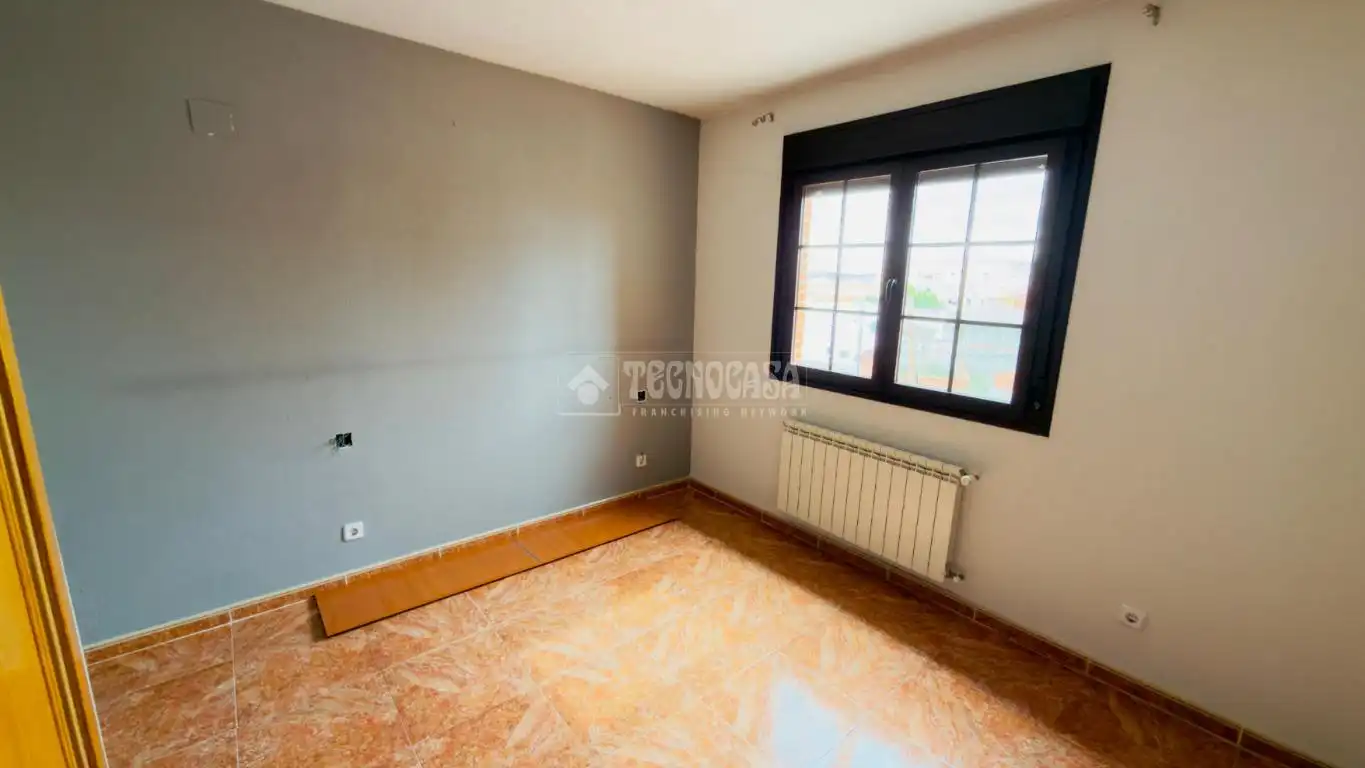 Bedroom of Detached homes for sale in Alameda de la Sagra