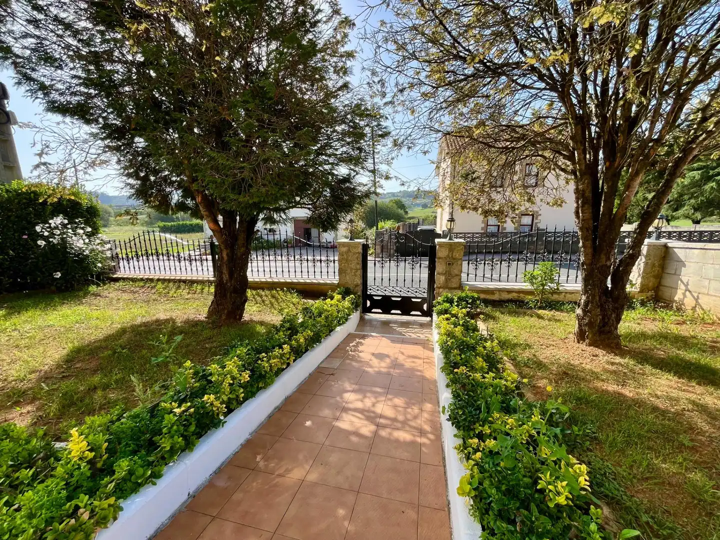 Vista exterior de Casa o chalet en venta en Camargo con Calefacción