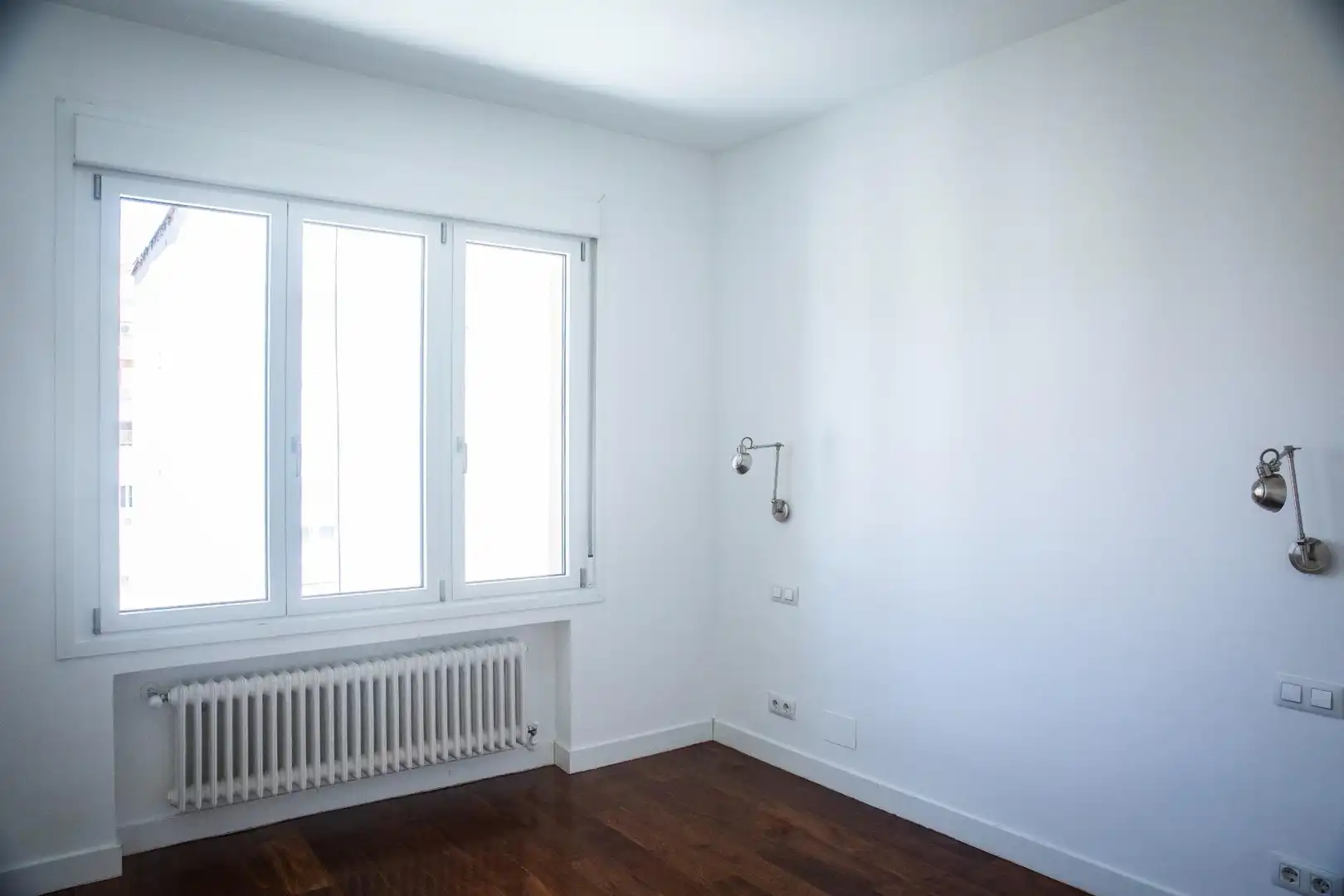 Dormitori de Àtic de lloguer en Madrid amb Aire condicionat, Calefacció i Parquet