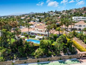 Maison avec piscine à vendre à Nueva Andalucía