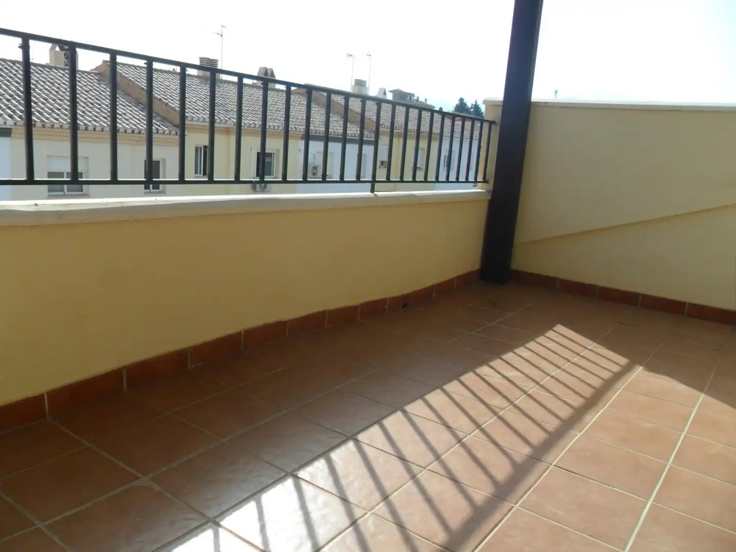 Terrassa de Casa adosada de lloguer en Ogíjares amb Terrassa, Traster i Moblat