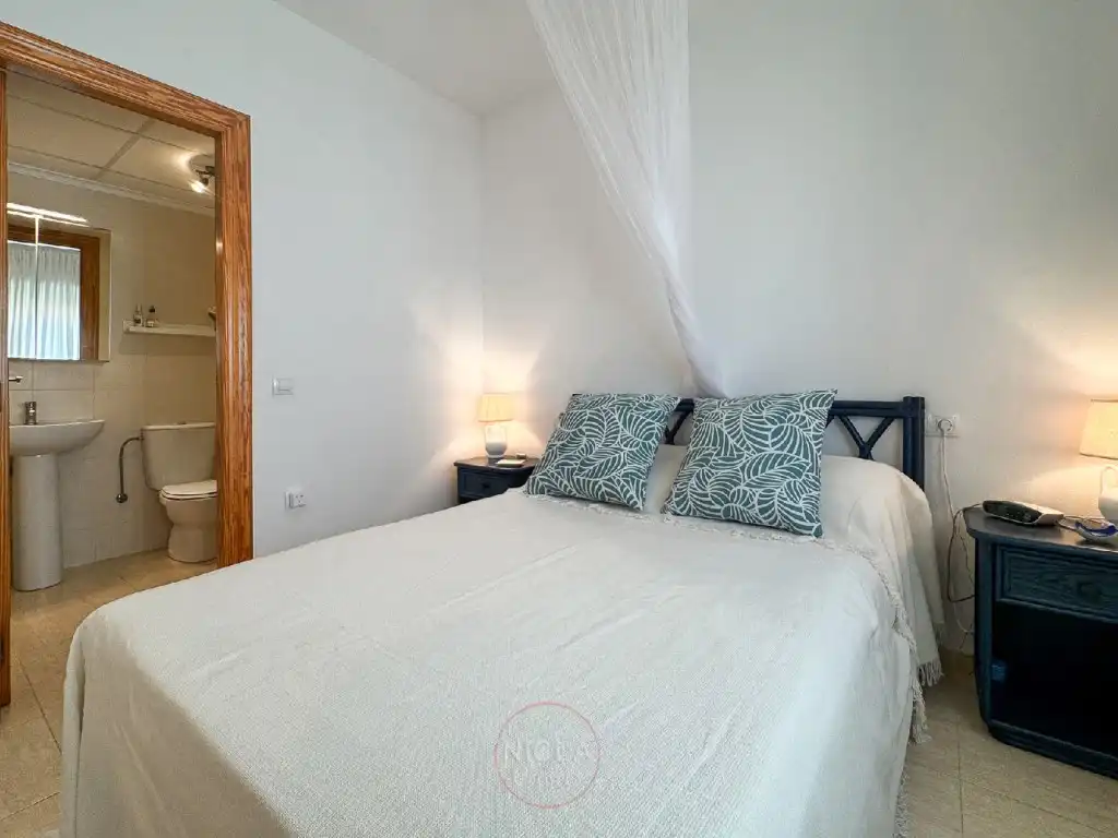 Habitación de Apartamento en venta en Cuevas del Almanzora con Aire acondicionado, Terraza y Amueblado