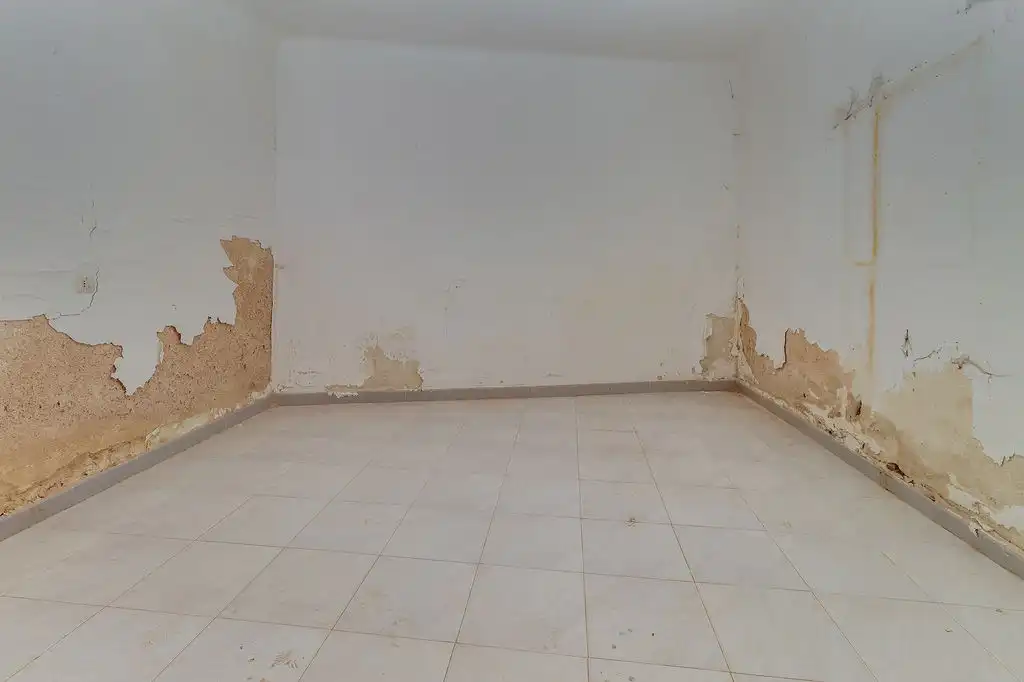 Casa adosada en venta en Herencia
