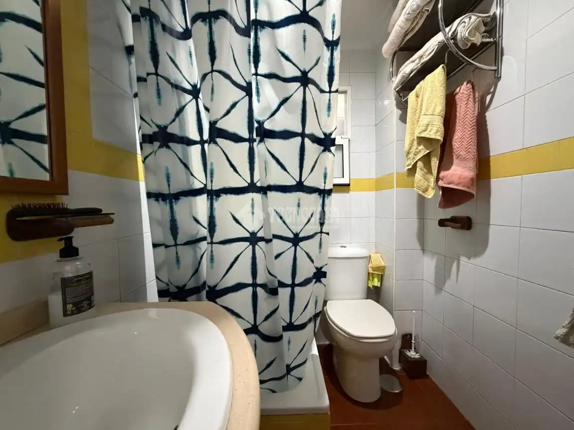 Baño de Piso en venta en Málaga con Amueblado