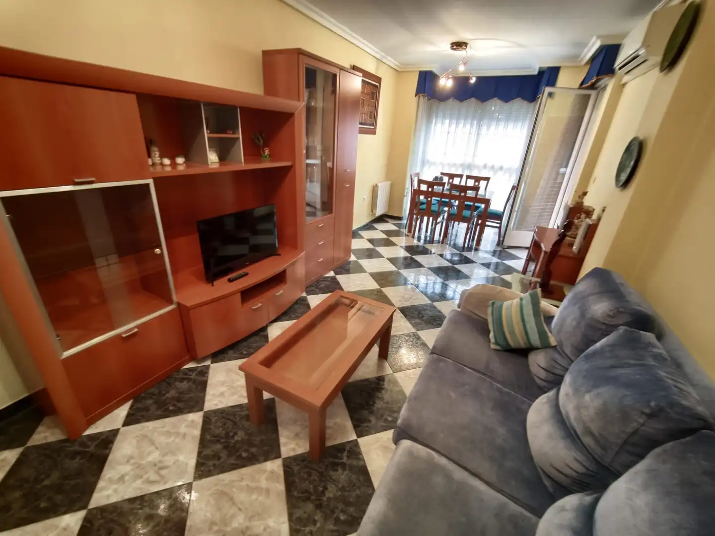 Flat with lift to rent in Calle Linares, imagen 4
